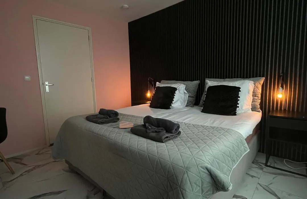 Bed&Breakfast Groningen - Peizerweg-1